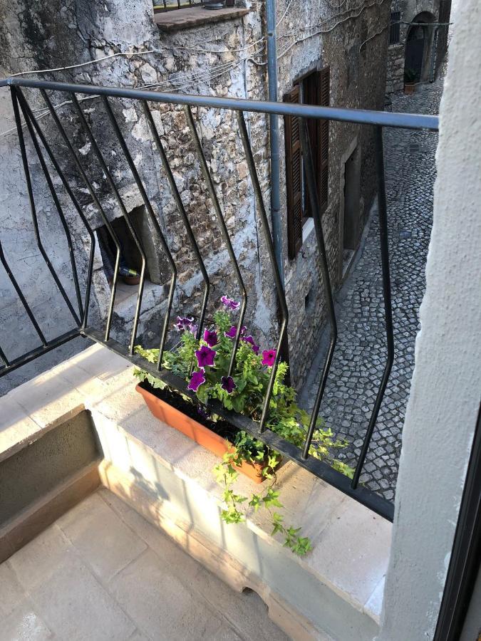 B&B Le Principesse Sermoneta Bagian luar foto
