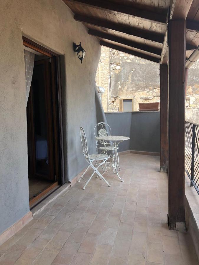 B&B Le Principesse Sermoneta Bagian luar foto