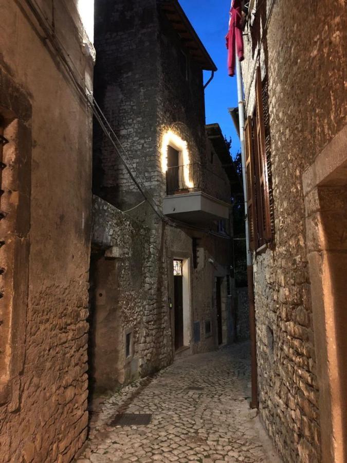 B&B Le Principesse Sermoneta Bagian luar foto